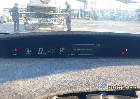 2010 Toyota Prius Iii z USA, uszkodzony, nr VIN JTDKN3DU8A0032494